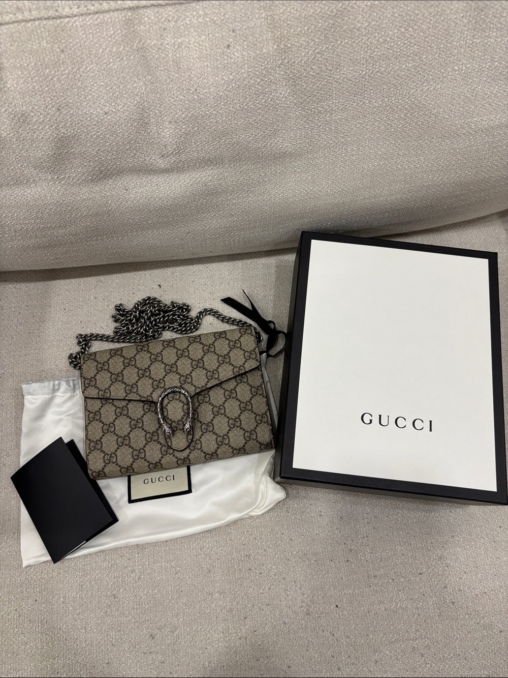 Gucci Beige GG Supreme Dionysus Small Chain Shoulder Bag